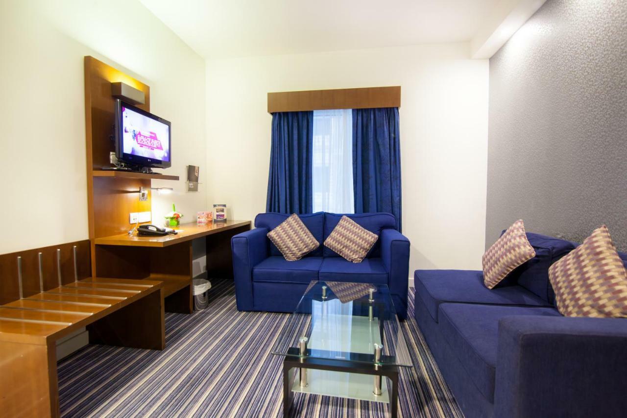 Holiday Bahrain Hotel Manama Luaran gambar